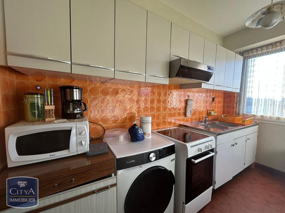 À LOUER : Appartement T2 MEUBLE situé à Brive, dans le c....