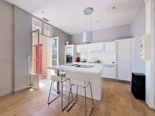  Appartement à louer 3 pièces 73 m²