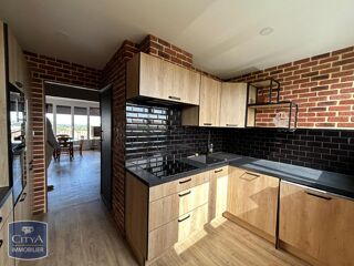  Appartement à louer 4 pièces 74 m²