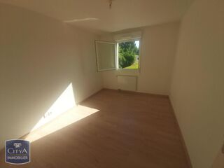  Appartement à louer 3 pièces 63 m²