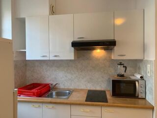  Appartement à louer 1 pièce 25 m²