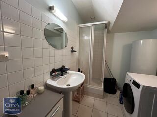  Appartement à louer 2 pièces 45 m²