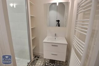  Appartement à louer 2 pièces 61 m²