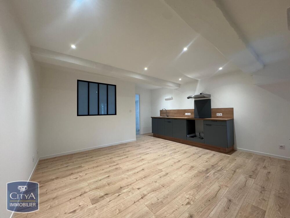 location Appartement - 2 pièce(s) - 36 m² Saint-Laurent-sur-Saône (01750)