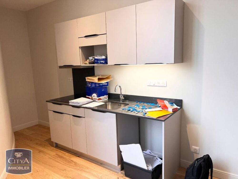 location Appartement - 2 pièce(s) - 57 m² Fontenay-le-Comte (85200)