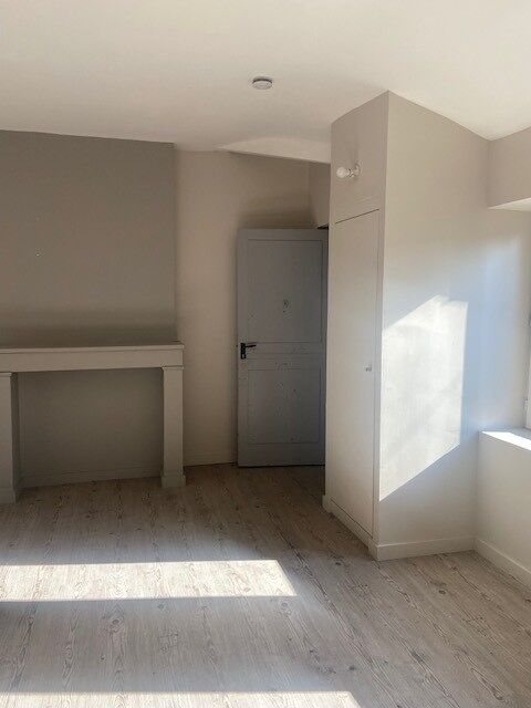  Appartement � louer 1 pi�ce 28 m�