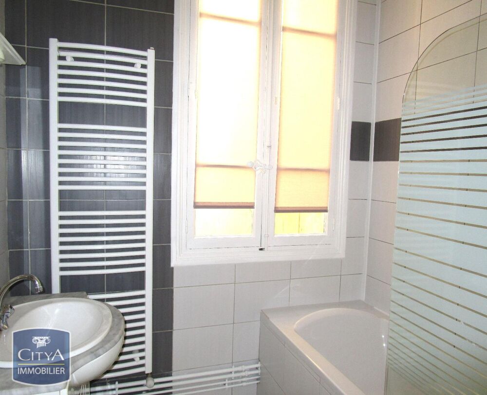 location Appartement - 4 pièce(s) - 82 m² Nîmes (30000)