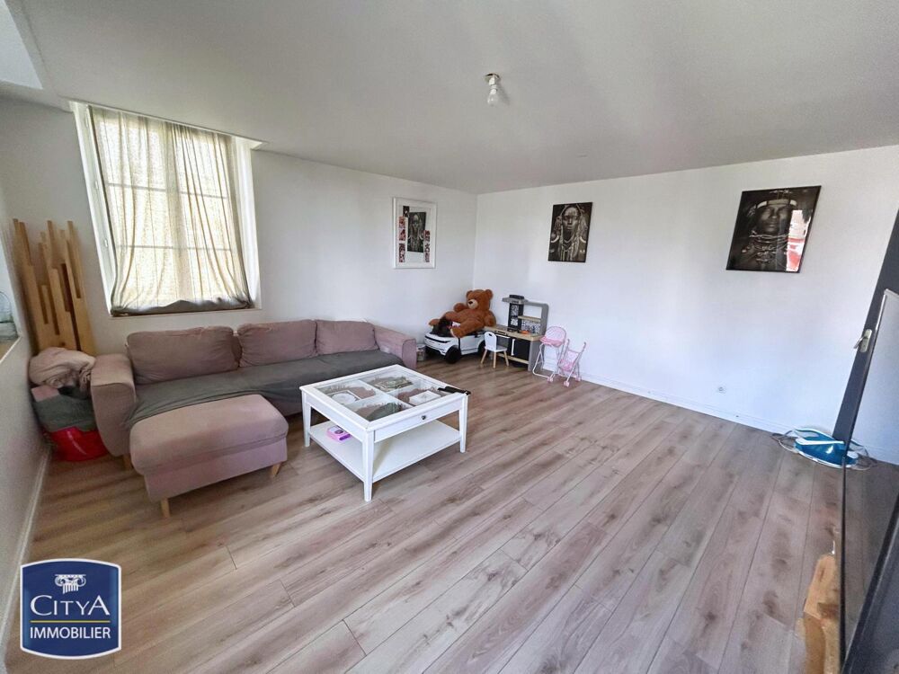 location Appartement - 5 pièce(s) - 86 m² Saint-Quentin (02100)