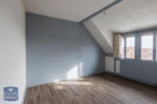  Appartement à louer 4 pièces 78 m²