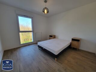  Appartement à louer 3 pièces 64 m²