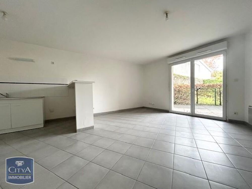 PAS DE FRAIS D'AGENCE. A LOUER - APPARTEMENT T3 EN RDC A....