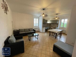  Appartement à louer 3 pièces 76 m²
