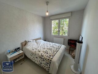  Appartement à louer 2 pièces 37 m²