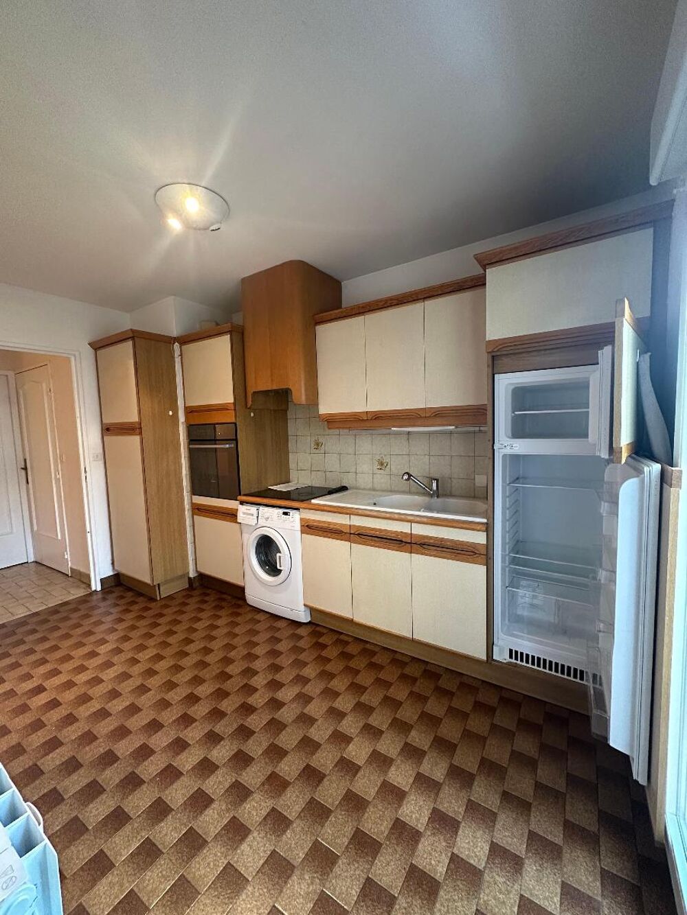F3 ST ETIENNE NORD- Rue Albert Premier dans copropriété-....