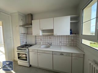  Appartement à louer 4 pièces 83 m²