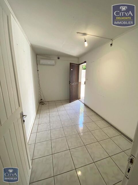   Location / Local Commercial - 44 m² 