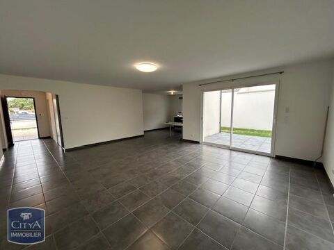   Location Maison Maison - 5 pièce(s) - 120 m²
