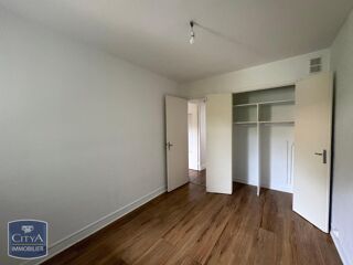  Appartement à louer 3 pièces 49 m²