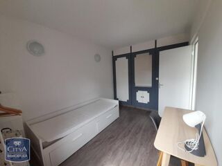  Appartement à louer 5 pièces 86 m²