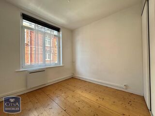  Appartement à louer 1 pièce 25 m²