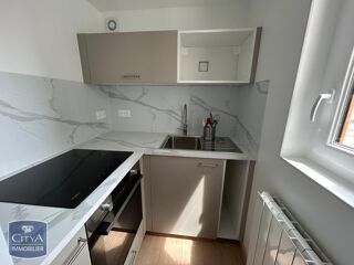  Appartement à louer 2 pièces 31 m²