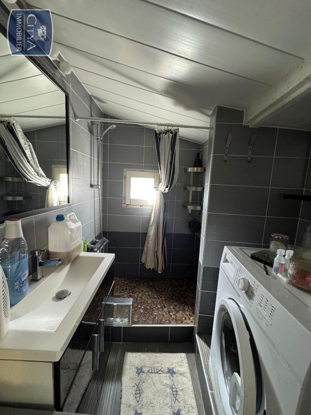 location Appartement - 2 pièce(s) - 73 m² Lyon 4