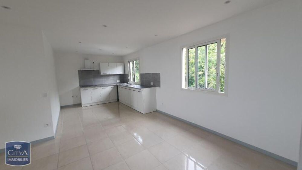 location Appartement - 3 pièce(s) - 65 m² Saint-Denis (97400)