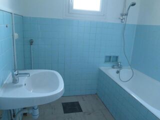  Appartement à louer 3 pièces 67 m²