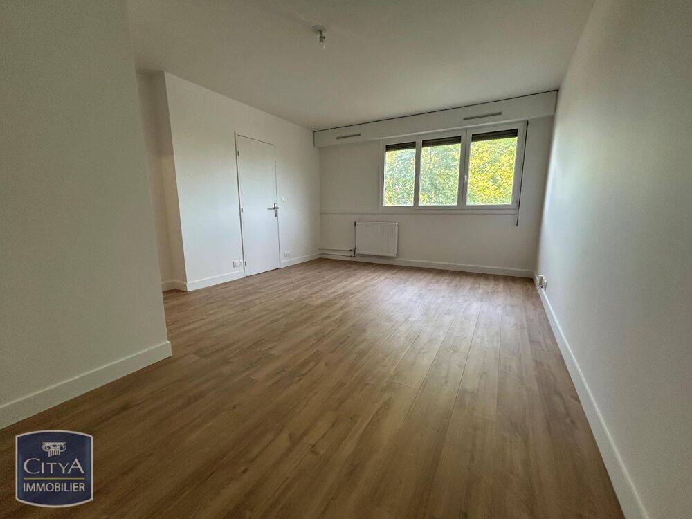 location Appartement - 1 pièce(s) - 30 m² Les Ulis (91940)