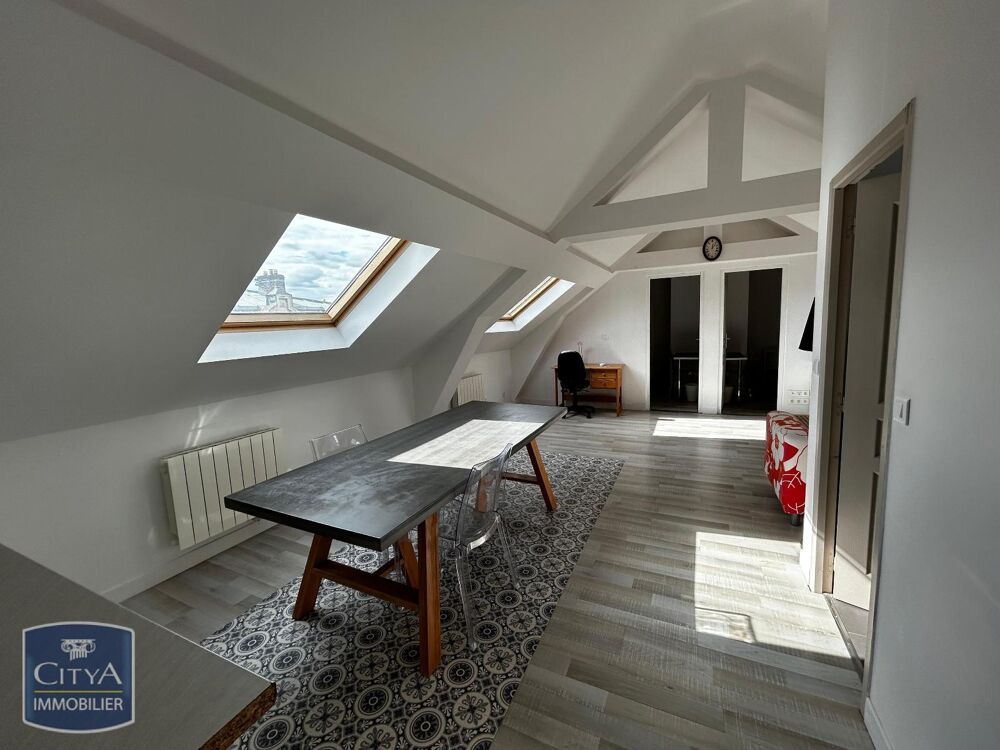 location Appartement - 3 pièce(s) - 54 m² Saint-Quentin (02100)