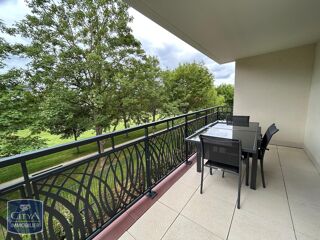  Appartement � louer 4 pi�ces 86 m�