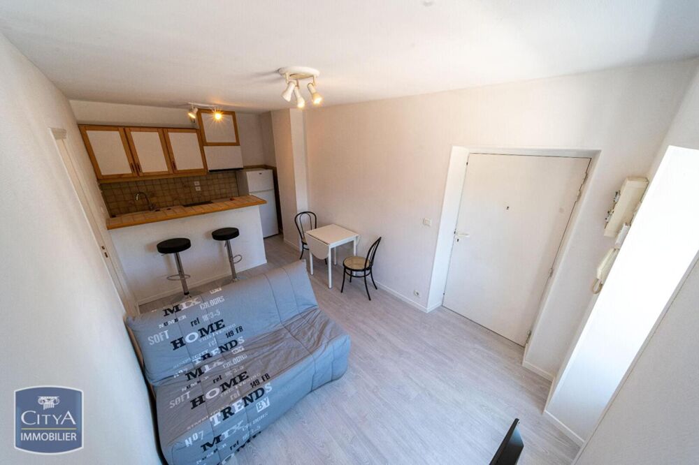 location Appartement - 2 pièce(s) - 28 m² Issoire (63500)