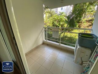  Appartement à louer 3 pièces 49 m²