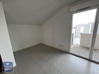  Appartement à louer 1 pièce 32 m²