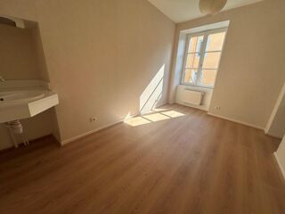  Appartement à louer 3 pièces 59 m²