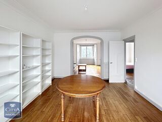  Appartement à louer 4 pièces 88 m²