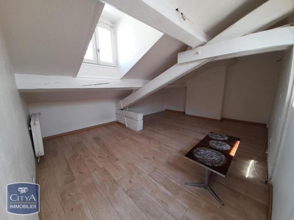 À LOUER : Appartement T1 à Saint-Étienne Citya Montchali....