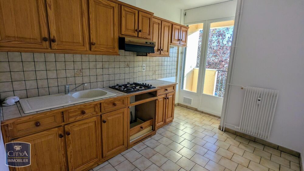 Bourroches - Réf: GES72670125-77 À LOUER : Appartement T....