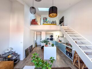  Appartement à louer 3 pièces 75 m²