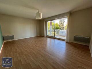 location Appartement - 2 pièce(s) - 51 m² Orleans (45100)