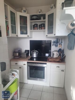  Appartement à louer 3 pièces 64 m²