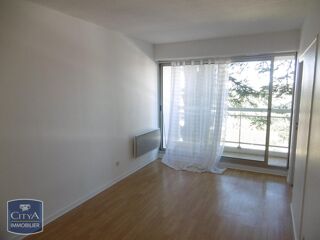  Appartement à louer 2 pièces 34 m²
