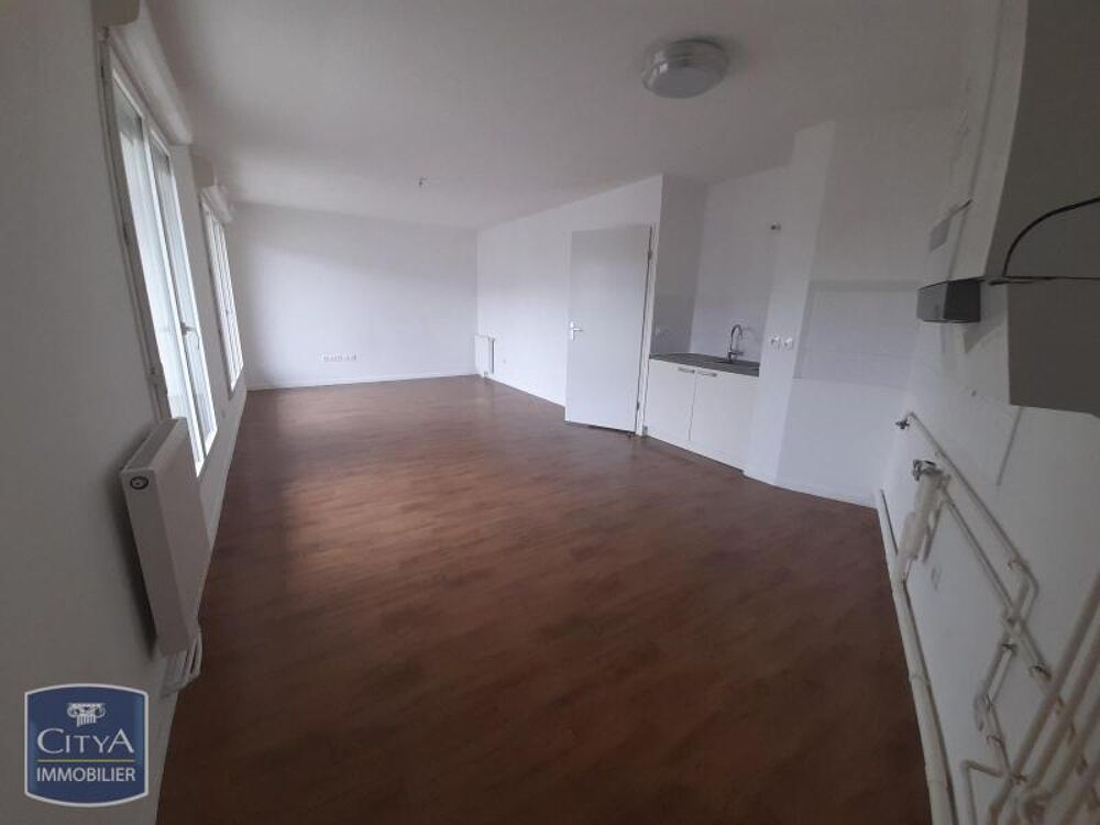EXCLUSIVITÉ - APPARTEMENT 4 PIÈCES AVEC TERRASSE À louer....