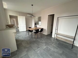 Appartement à louer 3 pièces 55 m²