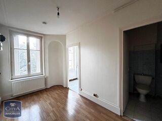  Appartement à louer 2 pièces 29 m²