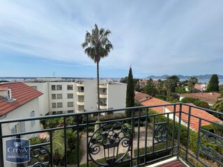 Appartement à louer 3 pièces 53 m²