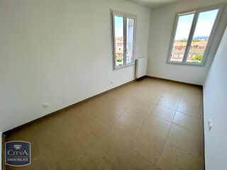  Appartement à louer 3 pièces 63 m²