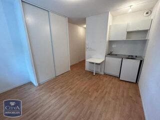  Appartement à louer 1 pièce 19 m²