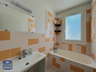 Appartement à louer 2 pièces 38 m²