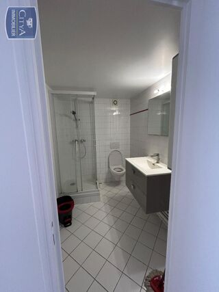  Appartement à louer 3 pièces 56 m²